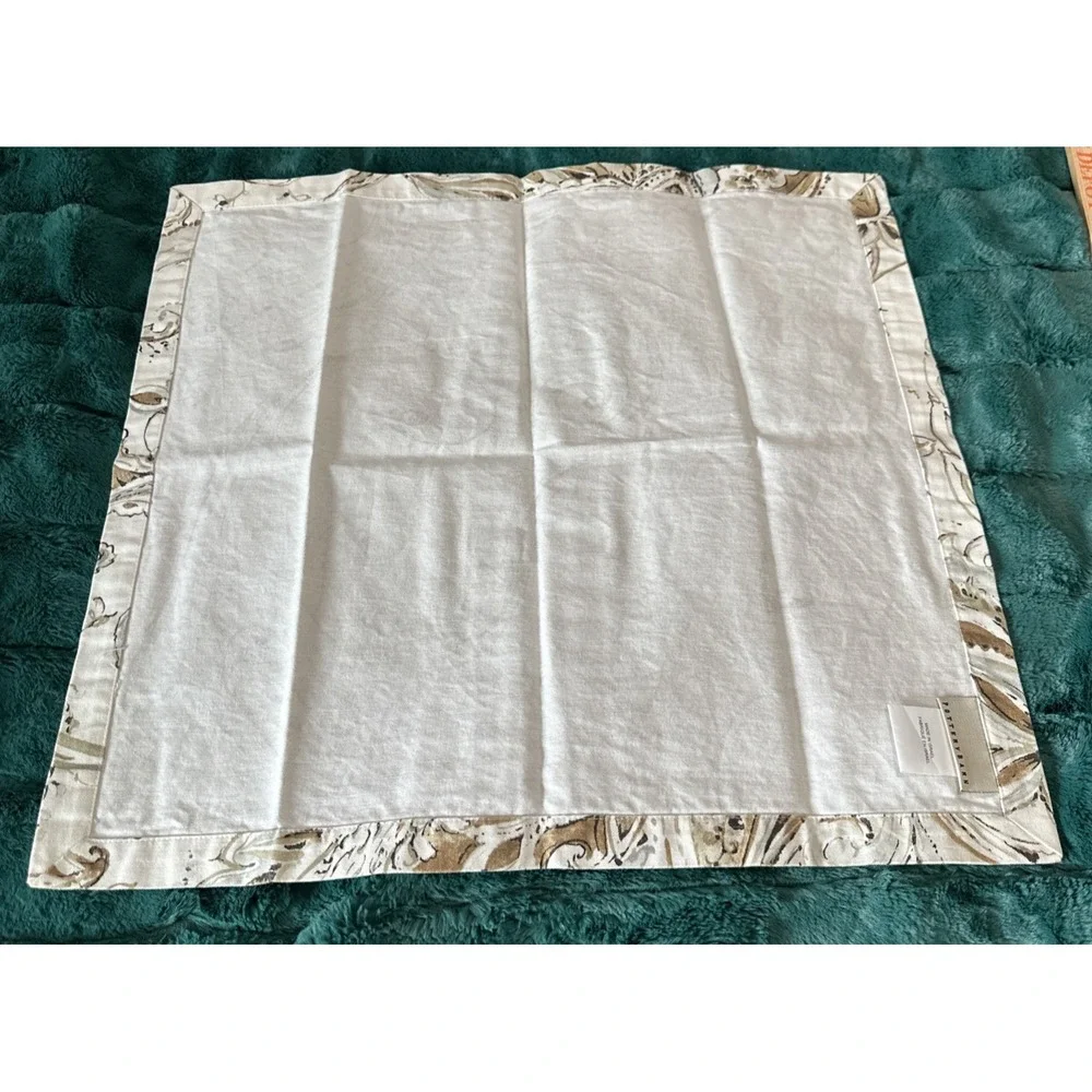 Pottery Barn Set Of Four Jolie 2014 Paisley Floral Napkins One Size Cotton‎ Y2K